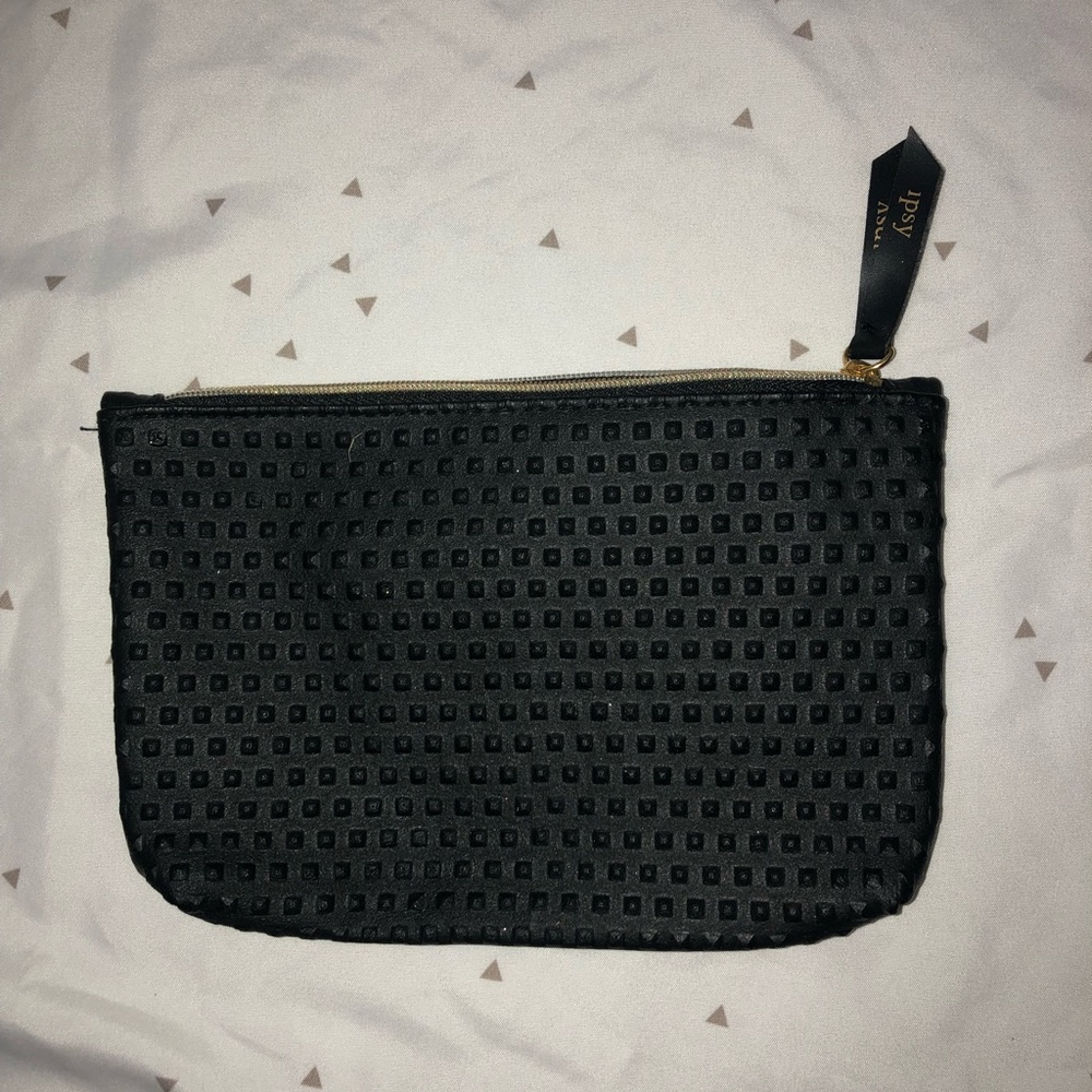 IPSY GLAM BAG